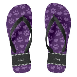 Personalisierter Name lila Herzen und Pfow-Drucke Flip Flops