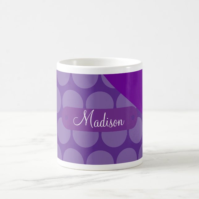 Personalisierter Name-lila Polka-Punkt-Welle Tasse (Mittel)