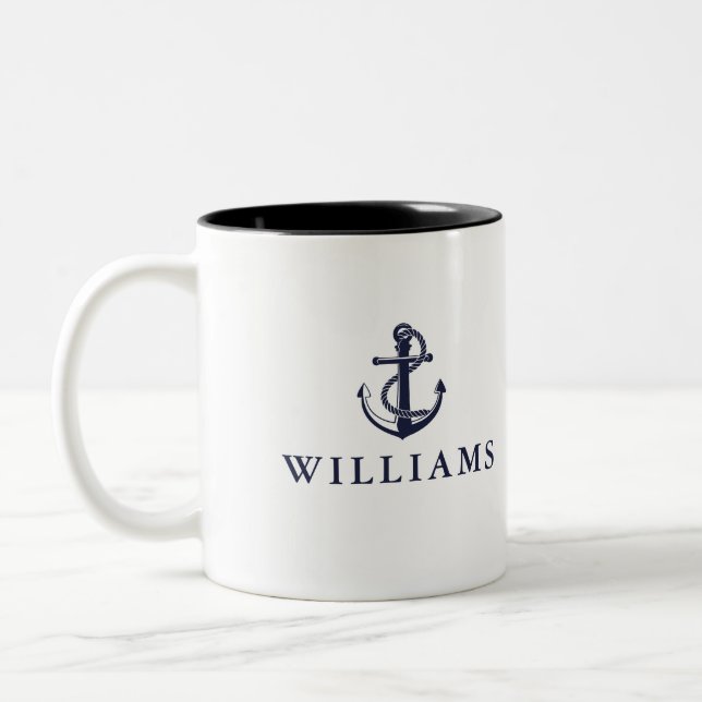 Personalisierter Name Nautic Boat Anchor Navy Blue Zweifarbige Tasse (Links)