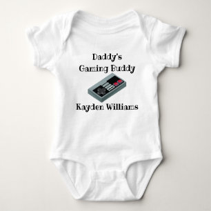 personalisierter Name Papys Gaming-Kumpel Baby Strampler