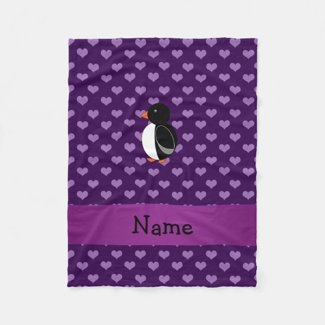 Personalisierter Name Pinguin lila Herzen Fleecedecke (Vorderseite)