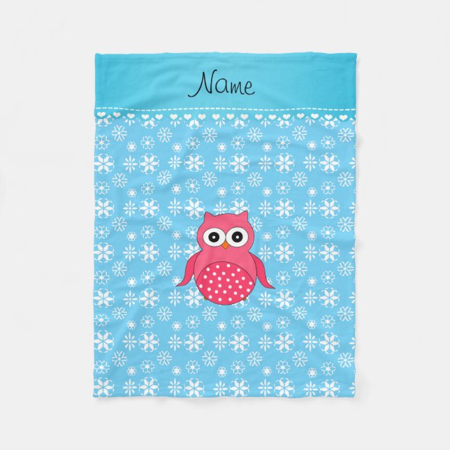 Personalisierter Name Rosa Eule Pastellblau Schnee Fleecedecke (Vorderseite)
