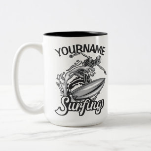 Personalisierter NAME Surfer Big Wave Skelett Surf Zweifarbige Tasse