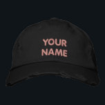 Personalisierter Name Text bestickt mit Baseballka Bestickte Baseballkappe<br><div class="desc">Einfache Personalisierte Bezeichnung oder bestickte Baseballklappen - Ihren Text / Ihren Namen hinzufügen / mehr - Farbe / Größe / Schriftart wählen - Ihre individuellen Hasen / Geschenk machen</div>