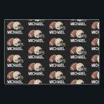 Personalisierter Name Vintag American Football Gam Geschenkpapier Set<br><div class="desc">Erhöhen Sie Ihr Geschenkspiel mit diesen personalisierten Packpapier-Blättern. Das Vintag inspiriert Fußballdesign und Ihr individueller Text sorgen für ein einzigartiges und einzigartiges Aussehen, das jeden Empfänger begeistern wird. Ob Geburtstag, Feiertag oder besondere Anlass, diese Papierblätter sind die perfekte Art, Ihre Geschenke stilvoll zu verpacken. Zeigen Sie Ihre Gedanken und Kreativität...</div>