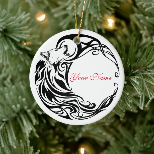 Personalisierter Name von Tribal Wolf Keramik Ornament (Baum)