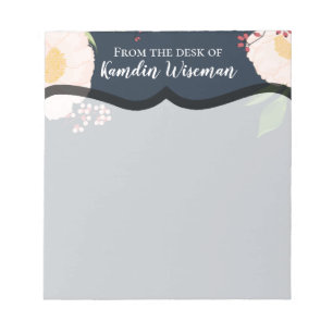 Personalisierter Notepad Baby Pink Cosmos auf Navy Notizblock