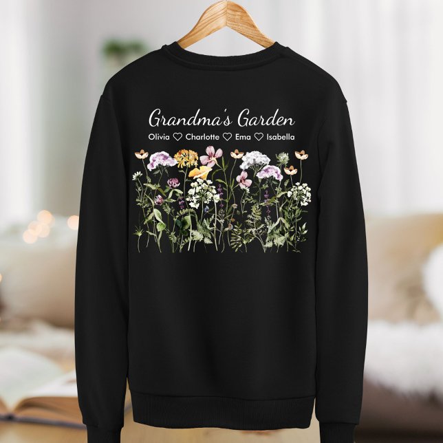 Personalisierter Oma-Wildblumengarten Schwarz Sweatshirt (Front side)