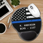 Personalisierter Polizeibeamter Thin Blue Line Gel Mousepad<br><div class="desc">Thin Blue Line Maus Pad - Amerikanische Flagge in Polizei Flag Farben, gestörtes Design. Personalisieren Sie Ihre Bestellung mit dem Namen des Offiziers. Dieser personalisierte Polizeibeamtenplaner ist perfekt für Polizeidienststellen geeignet. COPYRIGHT © 2020 Judy Burrows, Black Dog Art - Alle Rechte vorbehalten. Personalisierter Polizeibeamter Thin Blue Line Gel Mouse Pad...</div>