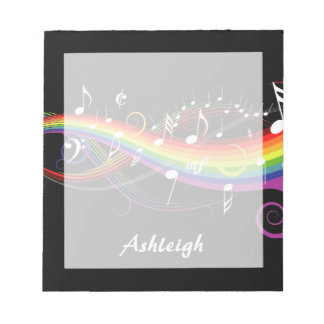 Personalisierter Regenbogen Weißer Musiknoten auf  Notizblock