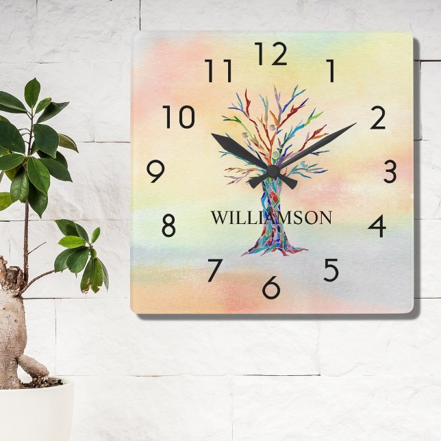 Personalisierter Regenbogenbaum Quadratische Wanduhr (Von Creator hochgeladen)