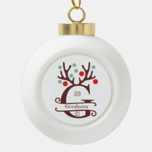 Personalisierter Reindeer Antlers Familienname "G" Keramik Kugel-Ornament