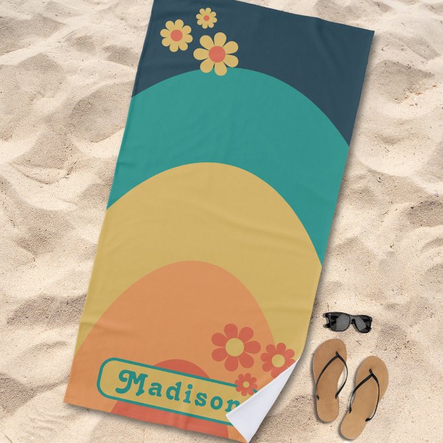 Personalisierter Retro Arch Groovy Vintag Orange B Strandtuch (Retro arch groovy floral personalized name beach towel blue teal green yellow orange)