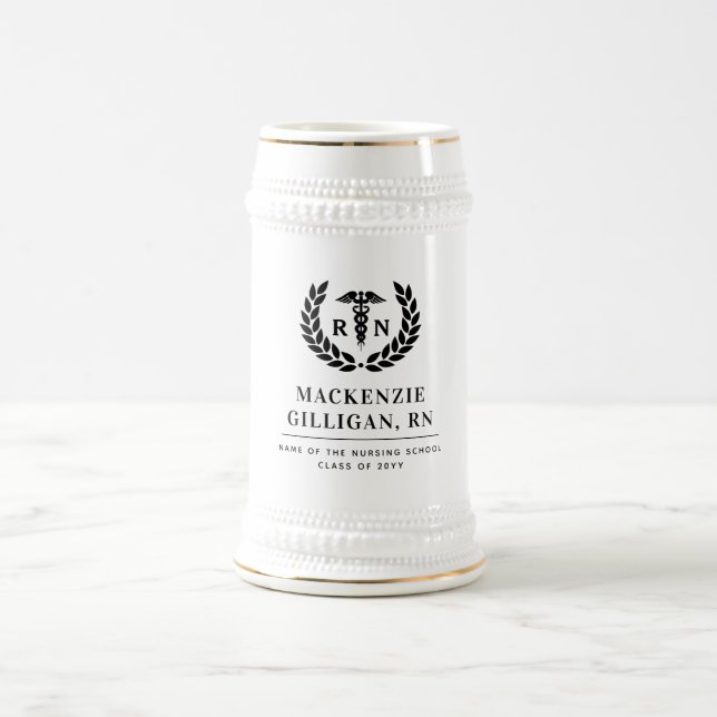 Personalisierter RN Nursing School Abschluss Elega Bierglas (Mittel)