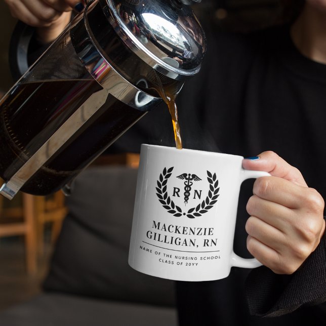 Personalisierter RN Nursing School Abschluss Elega Kaffeetasse (Von Creator hochgeladen)