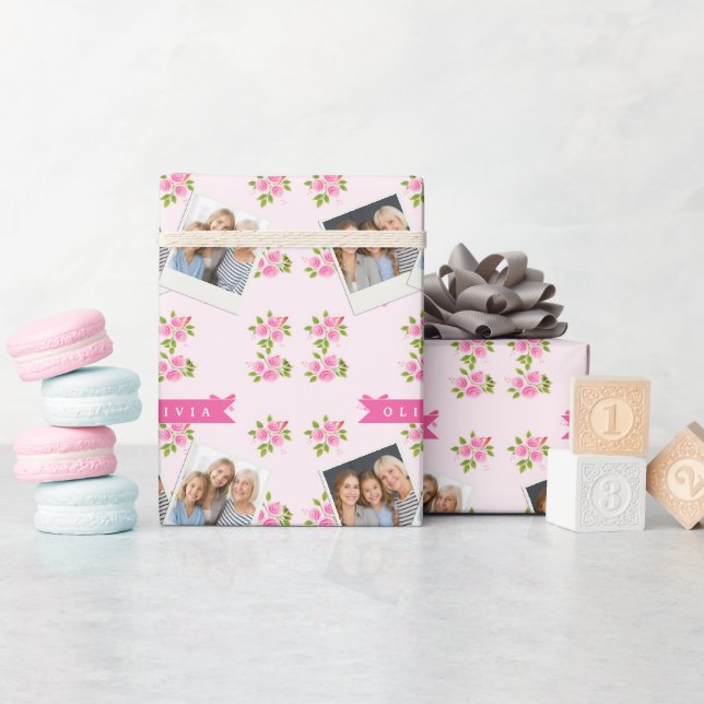 Personalisierter Rosa Charme Mädchenname mit Blume Geschenkpapier (Babyparty)