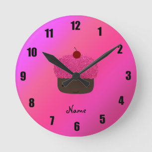 Personalisierter rosa Glitternamenskleiner kuchen Runde Wanduhr