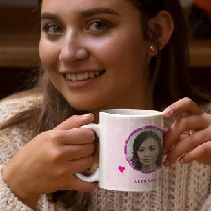 Personalisierter rosa Weihnachtsfamilienfoto-Name  Kaffeetasse
