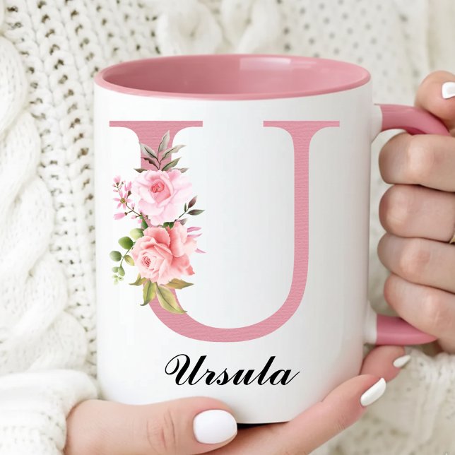 Personalisierter rosafarbener Rosenmonogramm-Kaffe Tasse (Personalized Rose Floral Mug Birthday Gift for Her, Pink Roses Monogram Mug Graduation Gift for Her)