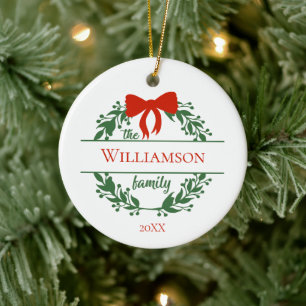 Personalisierter Roter Grüner Kranz Familienname W Keramik Ornament