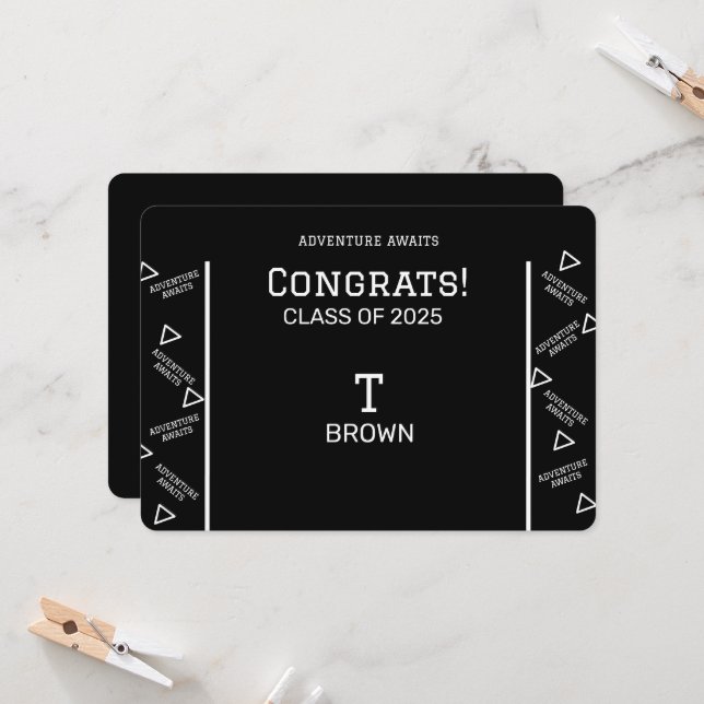 Personalisierter Schwarz-Weiß-Abschluss Einladung (Vorderseite/Rückseite Beispiel)