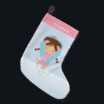 Personalisierter Skater mit niedlicher Kleiner Abb Weihnachtsstrumpf<br><div class="desc">Benutzerdefiniertes Design mit einem niedlichen Kindereis-Skaten-Thema,  das mit dem Monogramm,  dem Initial,  dem Namen oder einem beliebigen Text Ihrer Wahl personalisiert werden kann.</div>