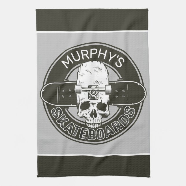 Personalisierter Skater NAME Skull Skateboarding S Geschirrtuch (Vertikal)