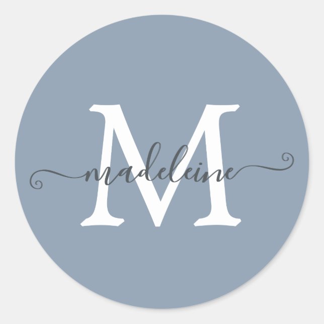 Personalisierter Skriptname-Monogramm Staubblau Runder Aufkleber (Vorderseite)