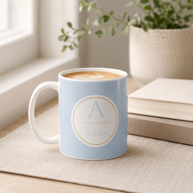 Personalisierter Staubblauer Monogramm-Name Elegan Kaffeetasse (Von Creator hochgeladen)