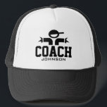 Personalisierter Trainerhut für offizielle Sportte Truckerkappe<br><div class="desc">Personalisierter Trainerhut für die Betreuung offizieller Sportteams. Handlich für Fußball,  Basketball,  Softball,  Baseball,  überall,  Wasserpolo,  Fußball,  Rugby,  Volleyball,  Handball,  Tennis und andere Sportarten,  die einen Schiedsrichter benötigen. Ideal für High School Spiele,  Uni Ligen und Turnierspiele. Personalisieren Sie mit individuelle Name,  Team,  Trainer,  Schule etc. Schwarz-Weiß oder Farbtransporter Hut.</div>