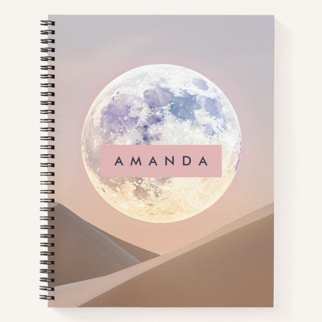 Personalisierter Träumerischer Vollmond über der W Notizbuch (Vorderseite)