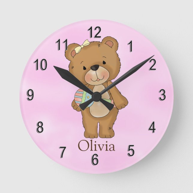 Personalisierter Uhr-Baby-Mädchenteddy-Bär Runde Wanduhr (Vorderseite)