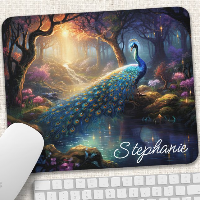 Personalisierter verzauberter Pfau Mousepad (Von Creator hochgeladen)