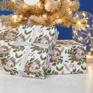 Personalisierter Weihnachts-Stechpalmen-Kranz mit Geschenkpapier