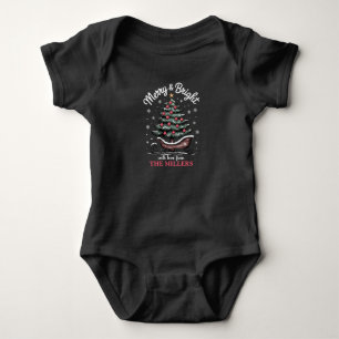 Personalisierter Weihnachtsschlittenbaum Froh und Baby Strampler