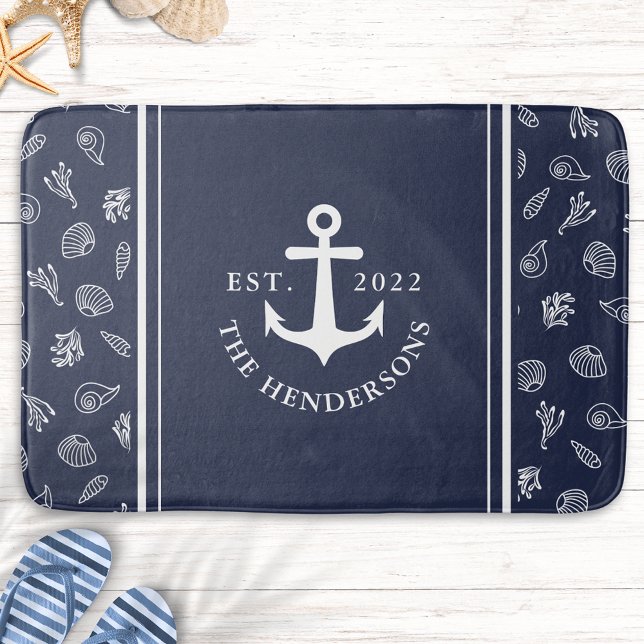 Personalisierter Weißer Navy-Blauanker Badematte (Personalized Nautical Navy Blue Bath Mat with a White Anchor )