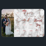 Personalisiertes 2022 Foto Kühlschrank Kalender Ma Magnet<br><div class="desc">Große Erinnerung an das glückliche Ereignis, dieser Kalender zeigt ein Foto des glücklichen Ehepaares auf einer eleganten Rose goldmarmorn Hintergrund mit den Worten "Danke" in Schrift Typografie und die Initialen des Paares. Dieser Kalender ist einfach zu anpassen, indem die Eingabefelder zur Verfügung gestellt werden, und ist ein großes Dankeschön an...</div>