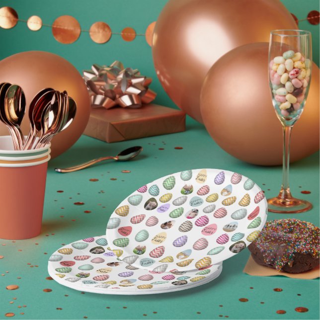 Personalisiertes 6 Foto Pastelleier Ostermuster Pappteller (Multi)