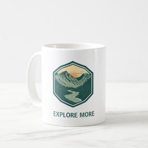 Personalisiertes Bergabenteuer Retro Outdoor Kaffeetasse