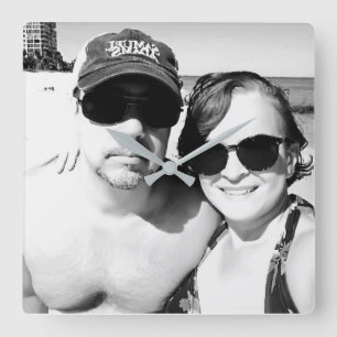 Personalisiertes Bild hinzufügen Quadratische Wanduhr