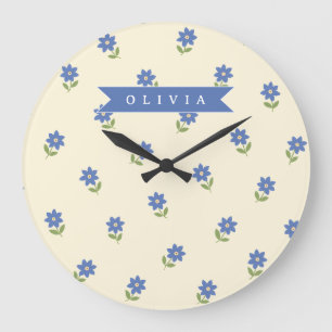 Personalisiertes blaues Wildblumen-Muster Namensge Große Wanduhr