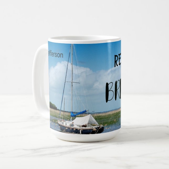 Personalisiertes Blue Sky Sailboat & Sea Kaffeetasse (Vorderseite Links)