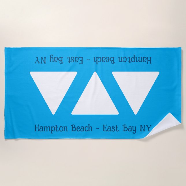 Personalisiertes Blue Triangle Beach Handtuch" Strandtuch (Vorderseite)