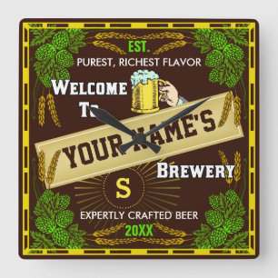 Personalisiertes Brauerei-Willkommen: Quadratische Wanduhr