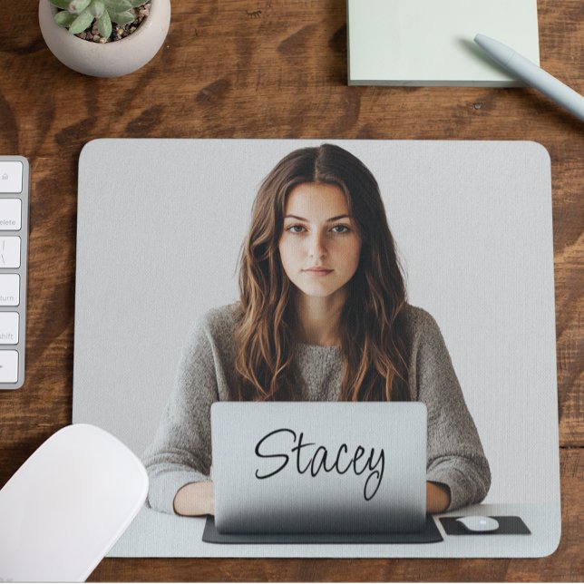 Personalisiertes Bürogeschenk mit Foto-Monogramm Mousepad (Von Creator hochgeladen)