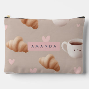 Personalisiertes Cosy Croissant und Coffee-Muster Zubehörtasche