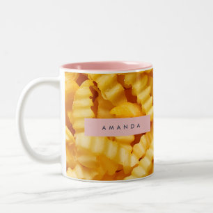 Personalisiertes Crinkle Cut French Fries Design Zweifarbige Tasse