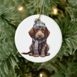 Personalisiertes deutsches Drahthaar Pointer Dog Keramik Ornament<br><div class="desc">Erinnern Sie sich an die Liebe für Ihren Hund mit diesem attraktiven Ornament in diesem Winter. Hänge es von deinem Baum, einem sonnigen Fenster, an die Wand, wo immer du willst. Personalisieren Sie mit einem Namen auf der Rückseite, Daten, wenn Sie möchten, wie Sie möchten. Außerdem helfen uns alle Tierprodukte,...</div>