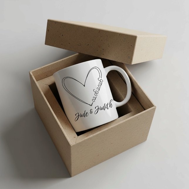 Personalisiertes Doodle-Herz-Hochzeit  Kaffeetasse (Von Creator hochgeladen)