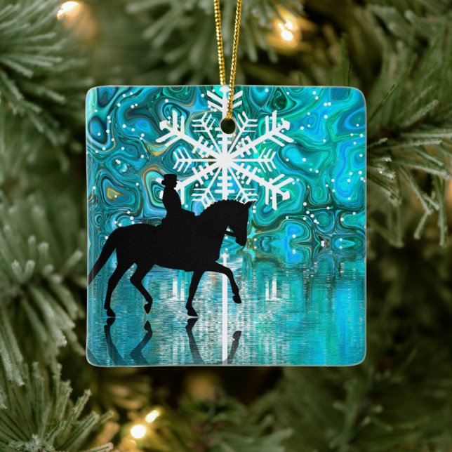 Personalisiertes Dressage Pferd Schneeflocke Weihn Keramikornament (Baum)